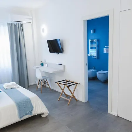 A Due Passi Dal Mare