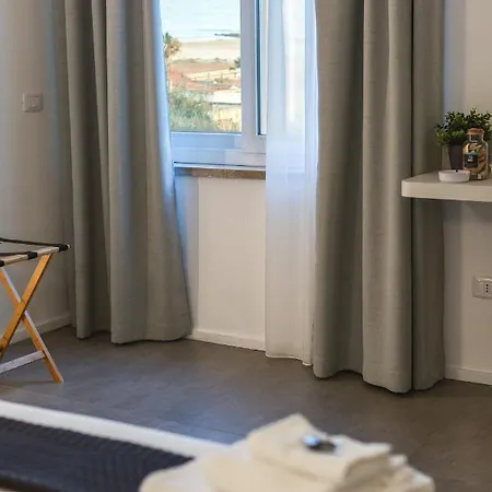 A Due Passi Dal Mare Gela