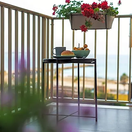 A Due Passi Dal Mare 4* Gela
